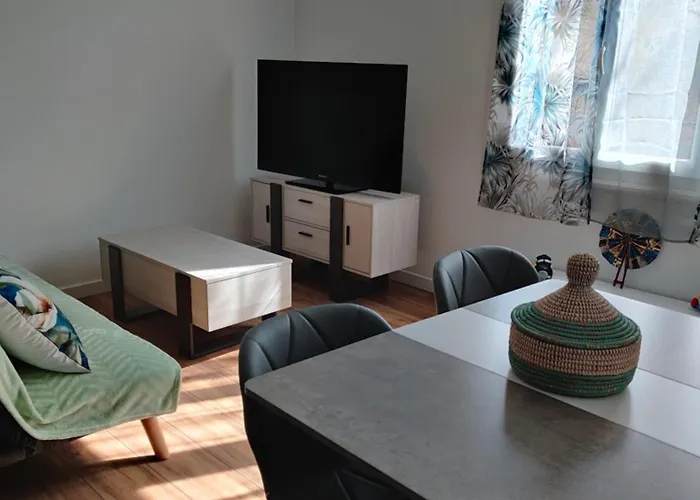 T3 Centre-ville Calme Et Lumineux Apartamento *