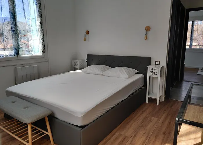 T3 Centre-ville Calme Et Lumineux Apartamento *